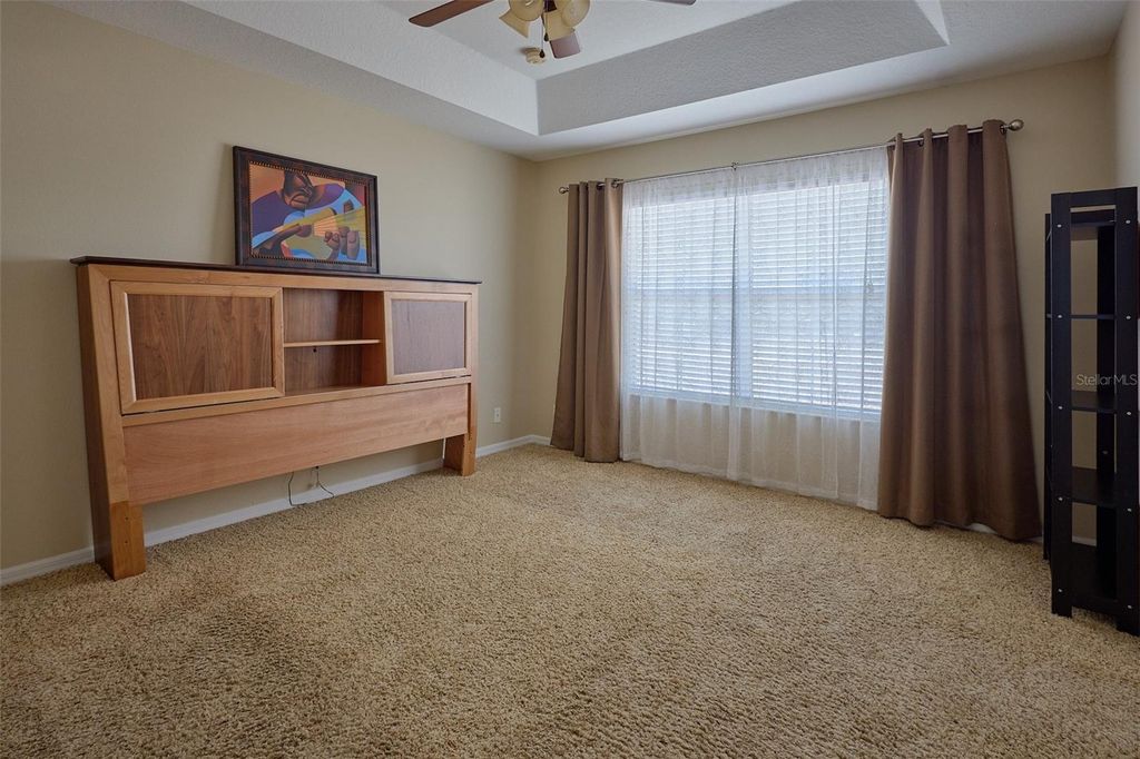 Image 24 of property listing at 2016 SUNSET MEADOW DRIVE, Clearwater, FL 33763