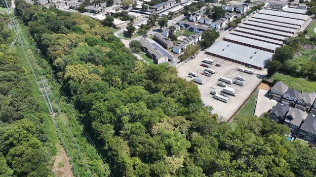 8000 Valley Glen Drive, Dallas, TX 75228