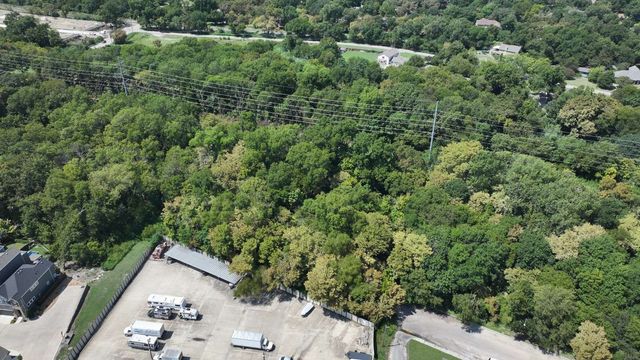 8000 Valley Glen Drive, Dallas, TX 75228