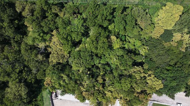 8000 Valley Glen Drive, Dallas, TX 75228