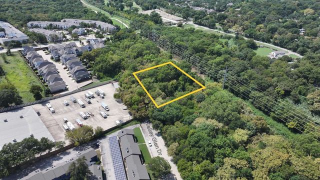 8000 Valley Glen Drive, Dallas, TX 75228