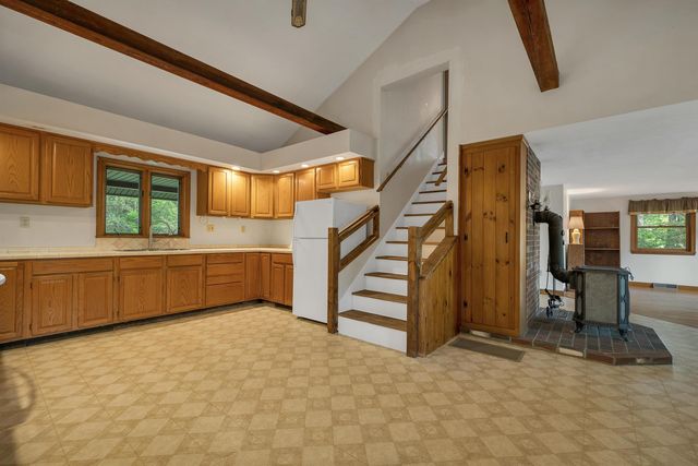 322 Slab City Road, Grafton, NH 03240