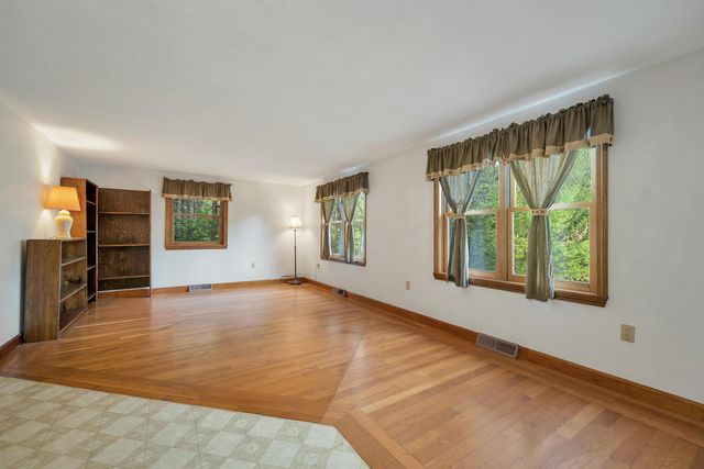 322 Slab City Road, Grafton, NH 03240