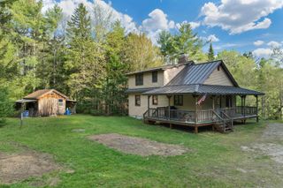 322 Slab City Road, Grafton, NH 03240