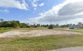 2710 SW 30th Terrace, Cape Coral, FL 33914