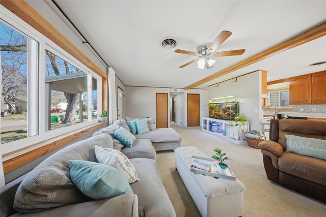 610 Walter Road, Gainesville, TX 76240