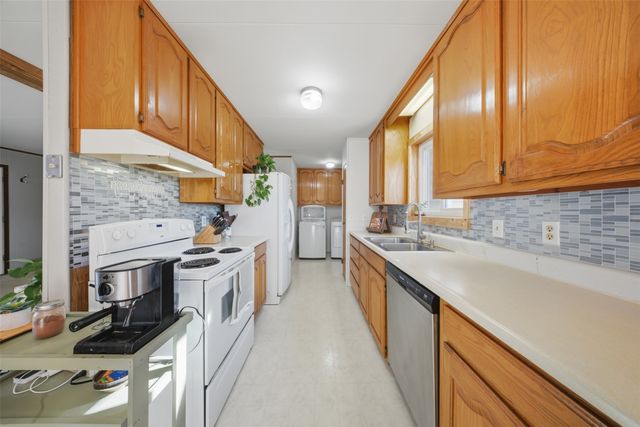 610 Walter Road, Gainesville, TX 76240