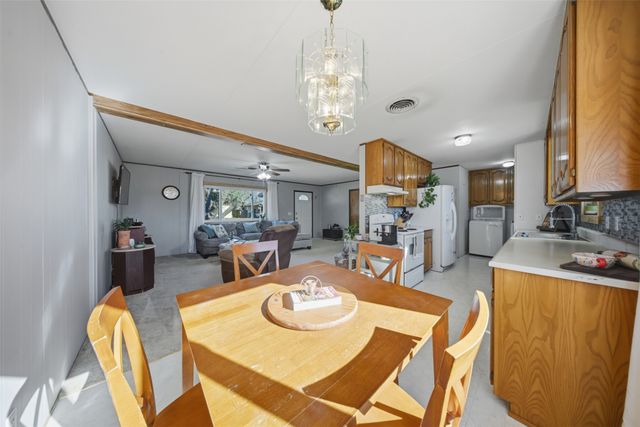 610 Walter Road, Gainesville, TX 76240