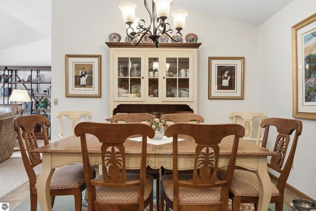 2135 Hammond Place W, Traverse City, MI 49686