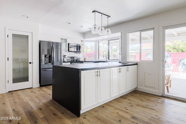 5226 E KATHLEEN Road, Scottsdale, AZ 85254