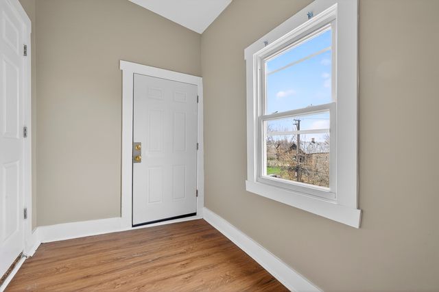 1431 S Tripp Avenue, Chicago, IL 60623