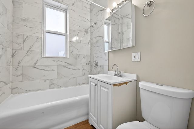 1431 S Tripp Avenue, Chicago, IL 60623