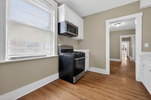 1431 S Tripp Avenue, Chicago, IL 60623