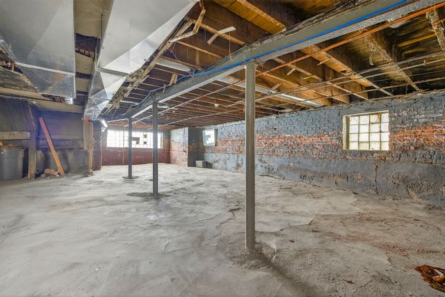 1431 S Tripp Avenue, Chicago, IL 60623