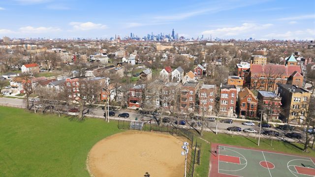 1431 S Tripp Avenue, Chicago, IL 60623