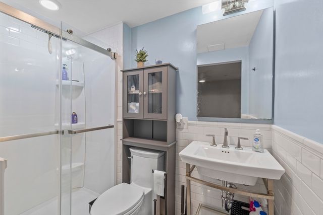 392 E 8th St 1, Boston, MA 02127