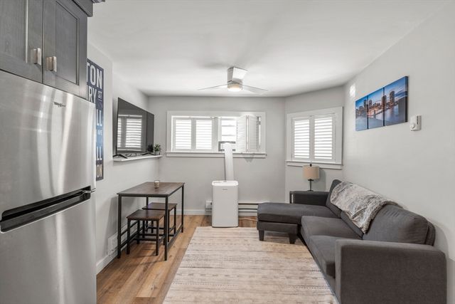 392 E 8th St 1, Boston, MA 02127