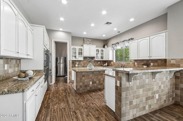 359 E Frances Lane, Gilbert, AZ 85295