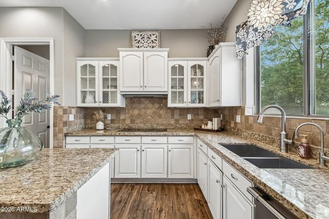359 E Frances Lane, Gilbert, AZ 85295