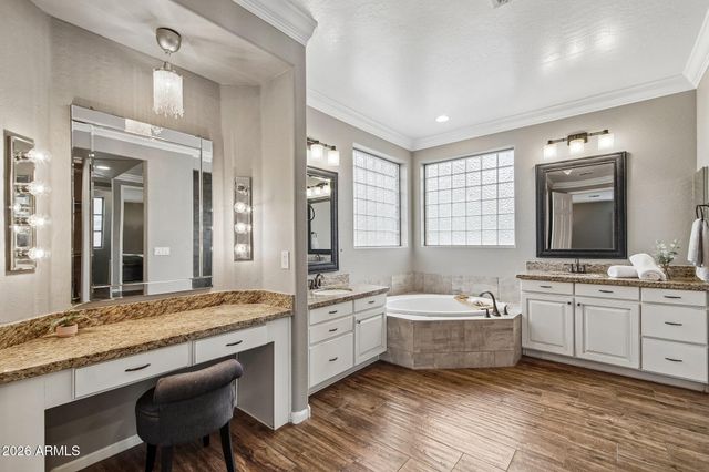 359 E Frances Lane, Gilbert, AZ 85295