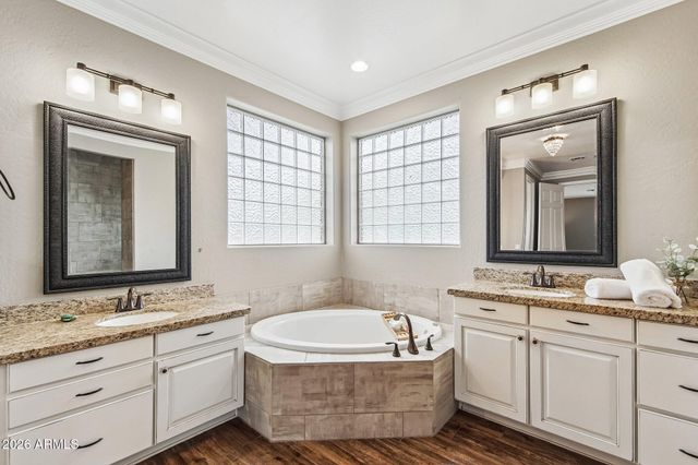 359 E Frances Lane, Gilbert, AZ 85295