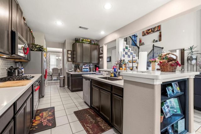 30985 Laurel Creek Lane, Conroe, TX 77385