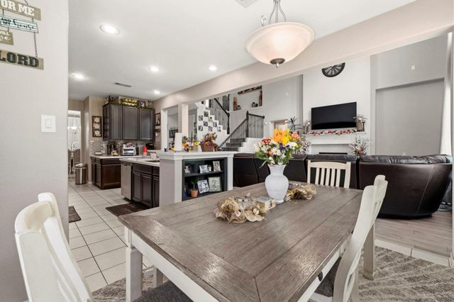 30985 Laurel Creek Lane, Conroe, TX 77385
