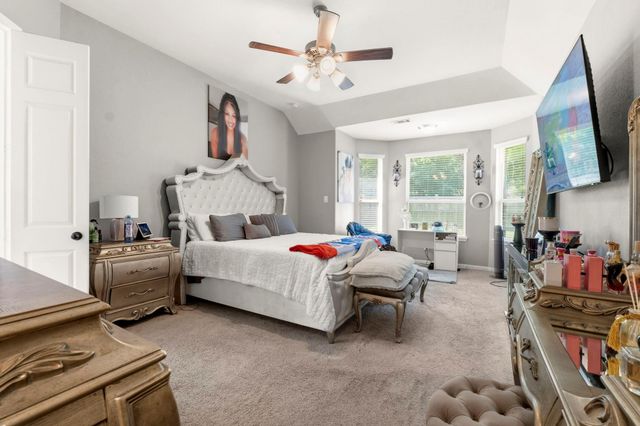30985 Laurel Creek Lane, Conroe, TX 77385