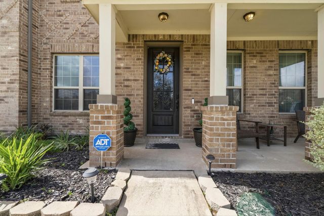 30985 Laurel Creek Lane, Conroe, TX 77385