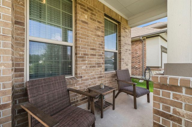 30985 Laurel Creek Lane, Conroe, TX 77385