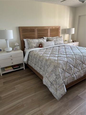 9433 HARBOR GREENS WAY 504, Seminole, FL 33776