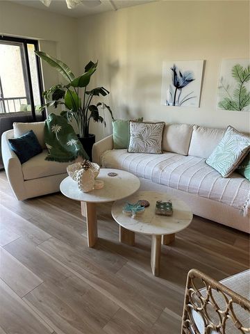 9433 HARBOR GREENS WAY 504, Seminole, FL 33776