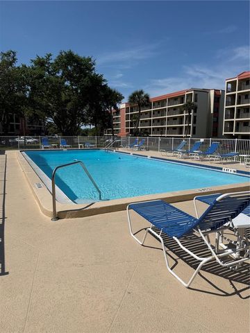 9433 HARBOR GREENS WAY 504, Seminole, FL 33776