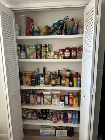 9433 HARBOR GREENS WAY 504, Seminole, FL 33776