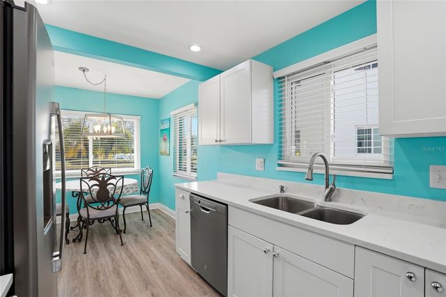 11201 80TH AVE 102, Seminole, FL 33772