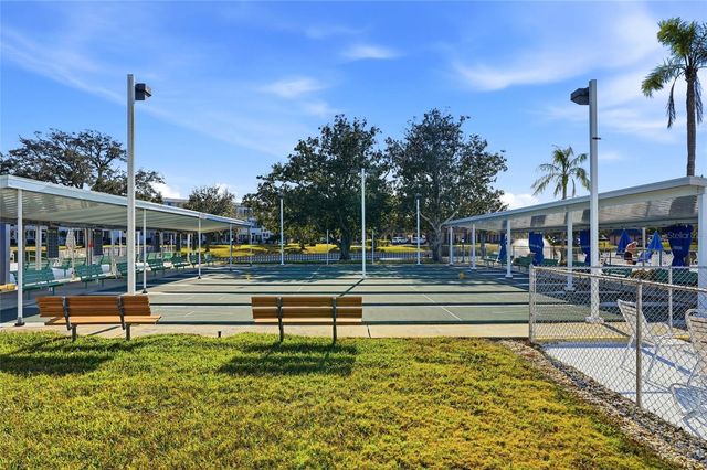 11201 80TH AVE 102, Seminole, FL 33772