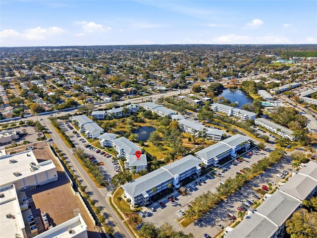 11201 80TH AVE 102, Seminole, FL 33772