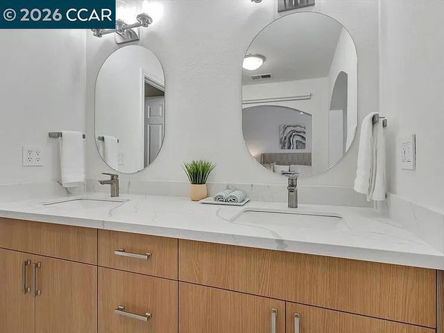2307 Oak Glen Cir, Martinez, CA 94553