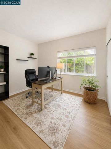 2307 Oak Glen Cir, Martinez, CA 94553