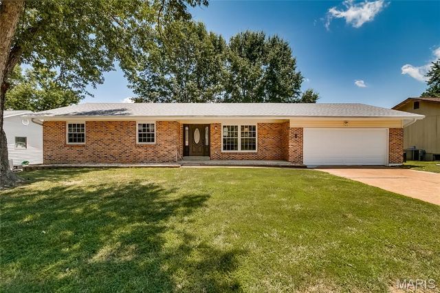 742 Boca Chica Drive, Unincorporated, MO 63026