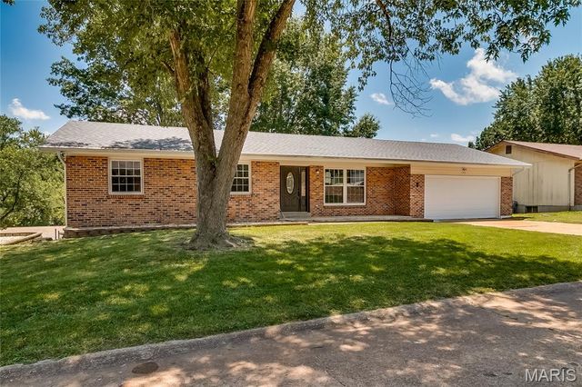 742 Boca Chica Drive, Unincorporated, MO 63026