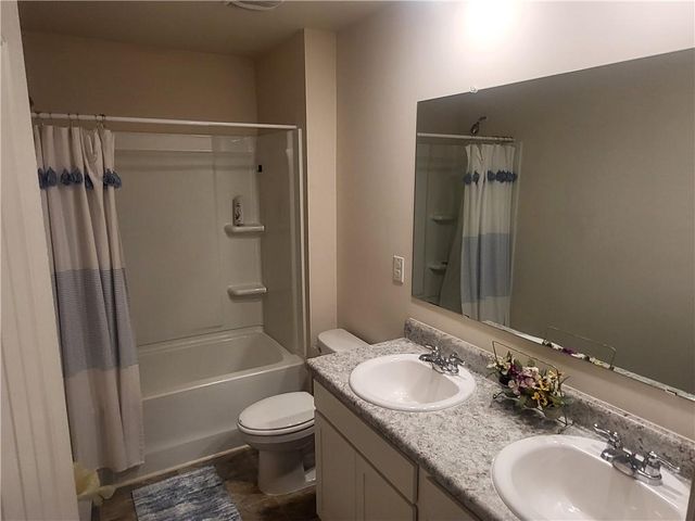 594 Starbuck Parkway, Pendergrass, GA 30567