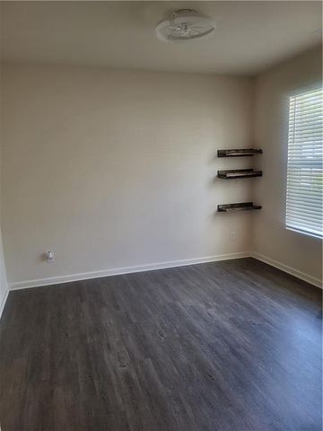 594 Starbuck Parkway, Pendergrass, GA 30567