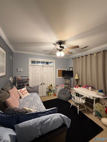 57 Livingstone Lane, Decatur, AL 35603