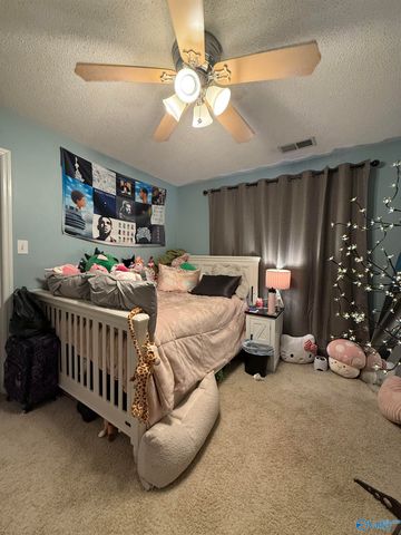 57 Livingstone Lane, Decatur, AL 35603