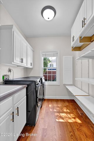 3528 Hedgewick Pl, Louisville, KY 40245