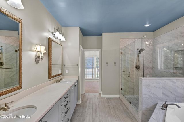 3528 Hedgewick Pl, Louisville, KY 40245