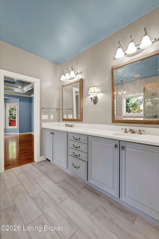 3528 Hedgewick Pl, Louisville, KY 40245