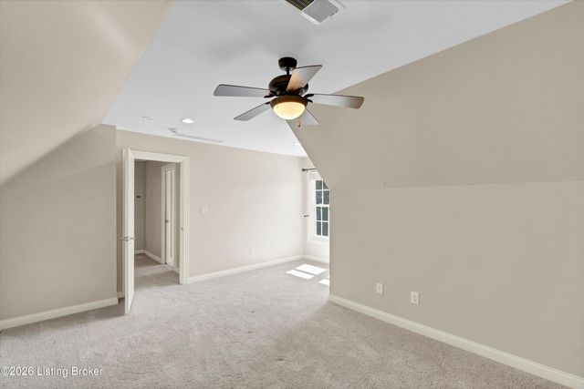 3528 Hedgewick Pl, Louisville, KY 40245