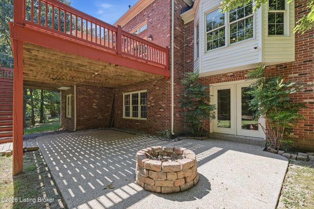 3528 Hedgewick Pl, Louisville, KY 40245